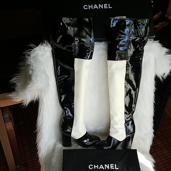 Chanel Long Boots 19 buttons size 35